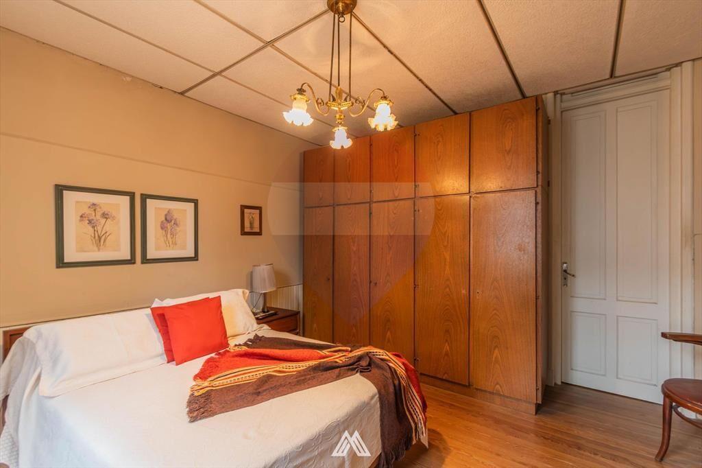 VENTA DE CASA 3 DORMITORIOS PRÓXIMA A TRES CRUCES