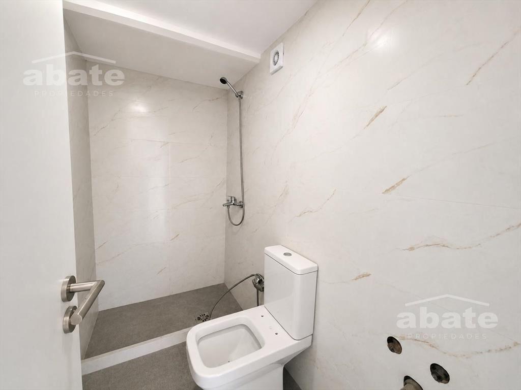 Venta apartamento 1 Dormitorio en Cordón gran patio con Par