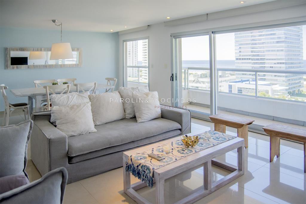Apartamento de 3 dormitorios en Brava Biarritz,