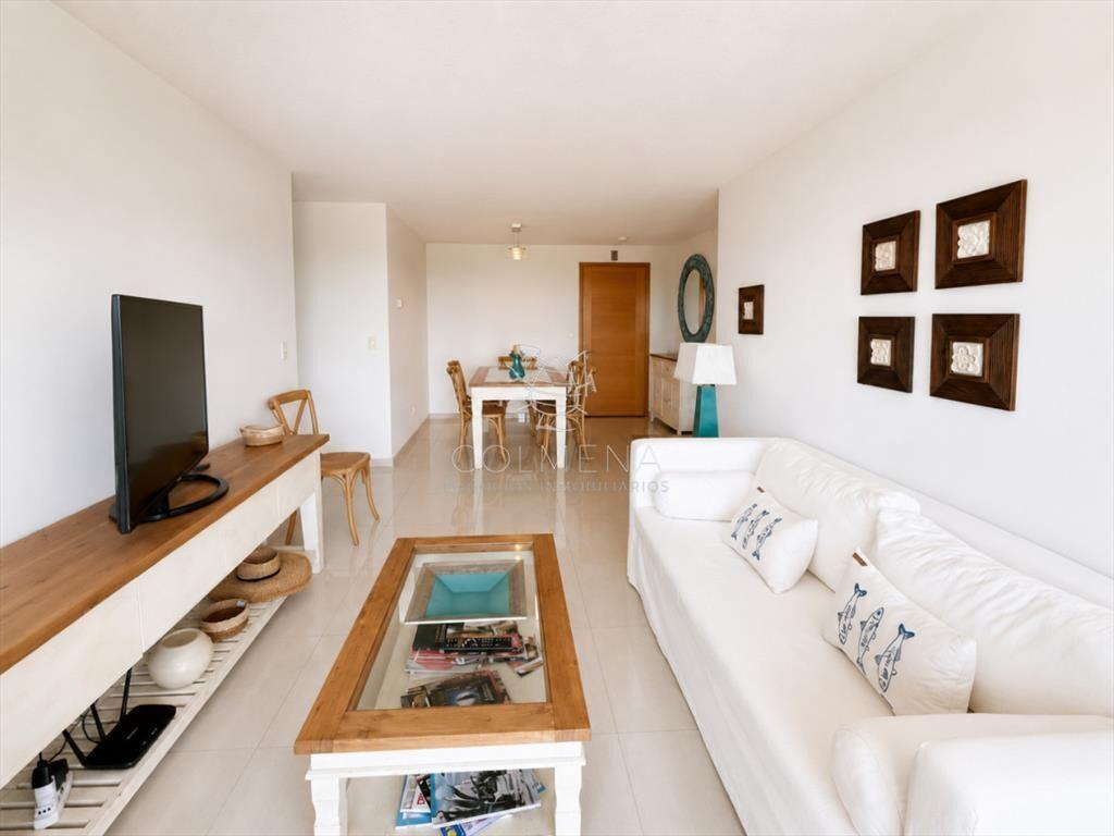Apartamento 3 dormitorios en venta Avenida Punta