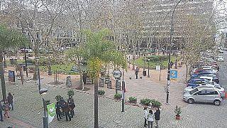 gran oficina esquina frente a la Plaza Matriz !!