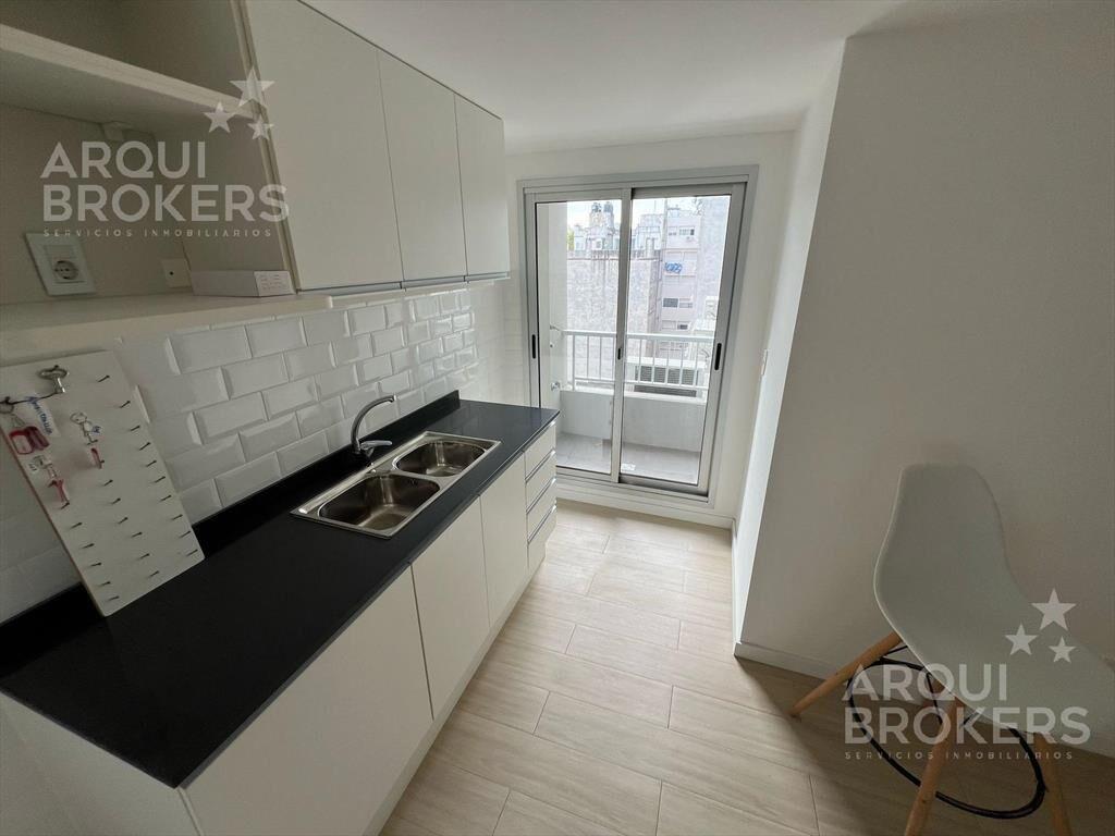 Apartamento 2 dormitorios en venta en Barrio Sur