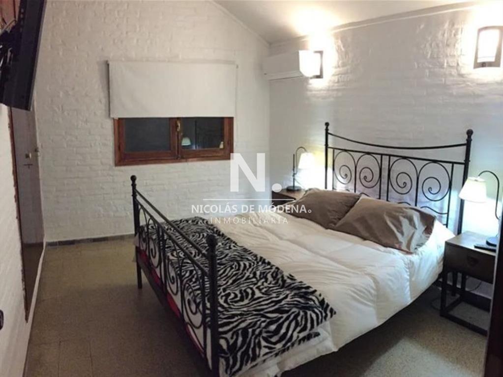 Vende casa en Pinares, cercania a la playa de 3 dormitorios