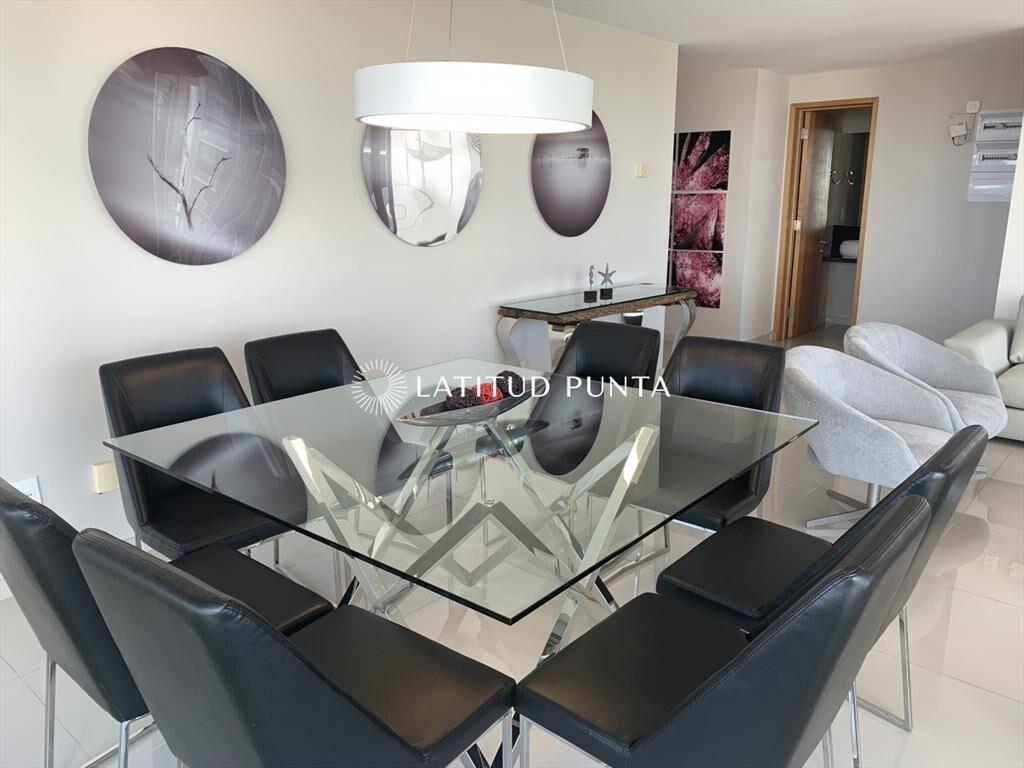 Apartamento en Mansa, 3 dormitorios más