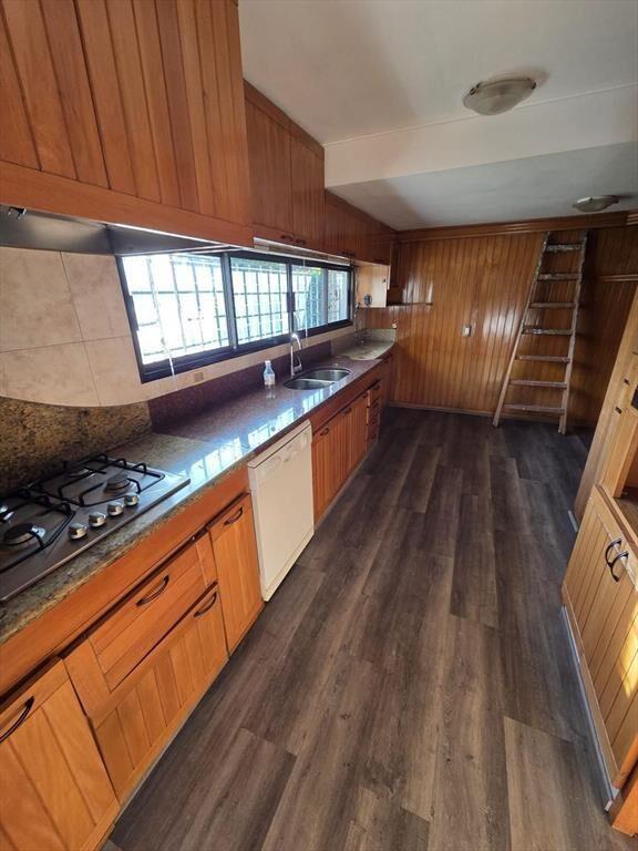 Punta gorda, casa esquina, 4 dormitorios, gge x3, 627 m2, u