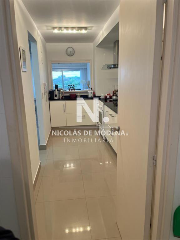 Vende apartamento de 3 dormitorios en Mansa, del
