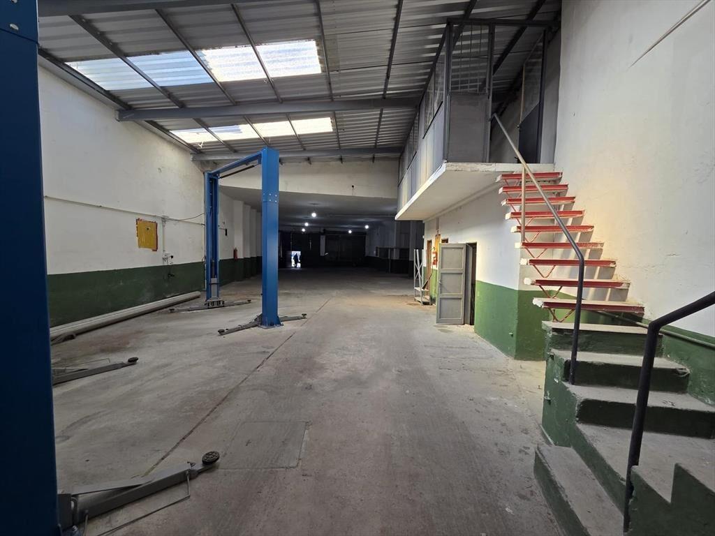 Próximo Rambla Portuaria y Palacio Legislativo , 730 m2 , e