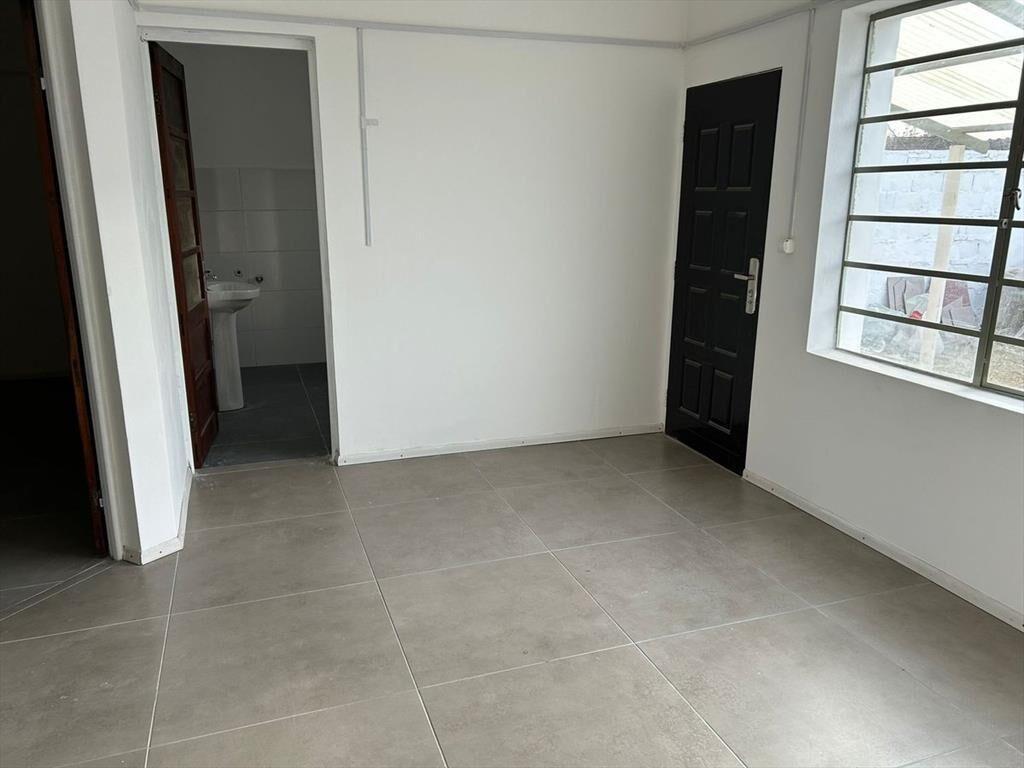 Se alquila local comercial en Av. Roosevelt, Pando