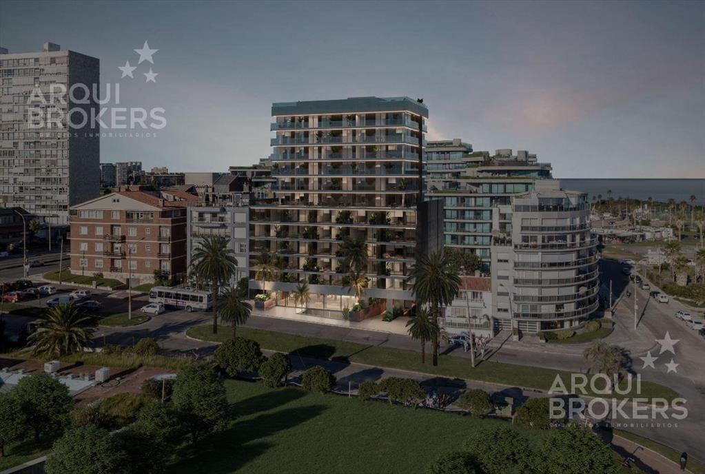 Apartamento penthouse de tres dormitorios en venta en Pocit