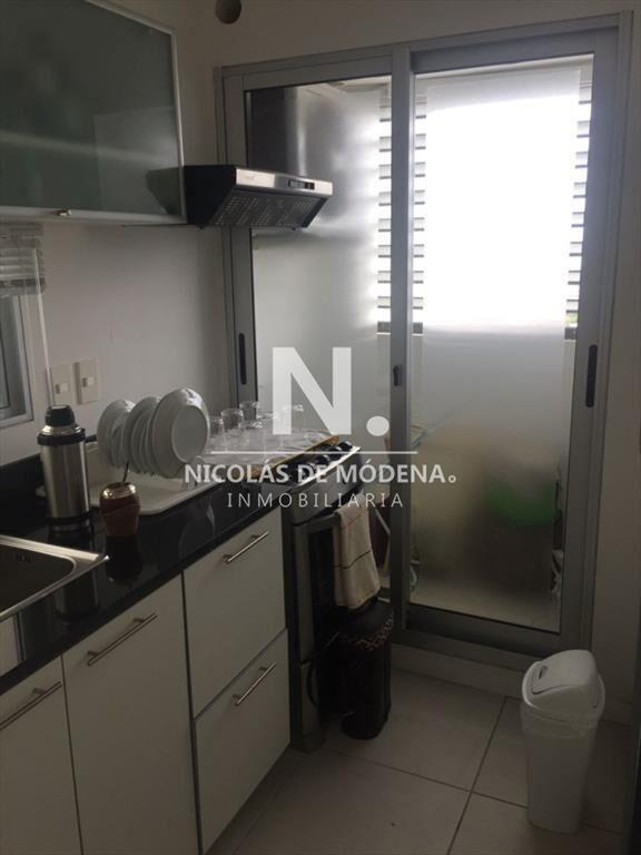 Apartamento de venta de 1 dormitorio y medio en