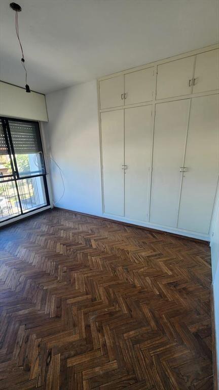 Venta Casa 2 dormitorios con balcón y azotea en excelente z