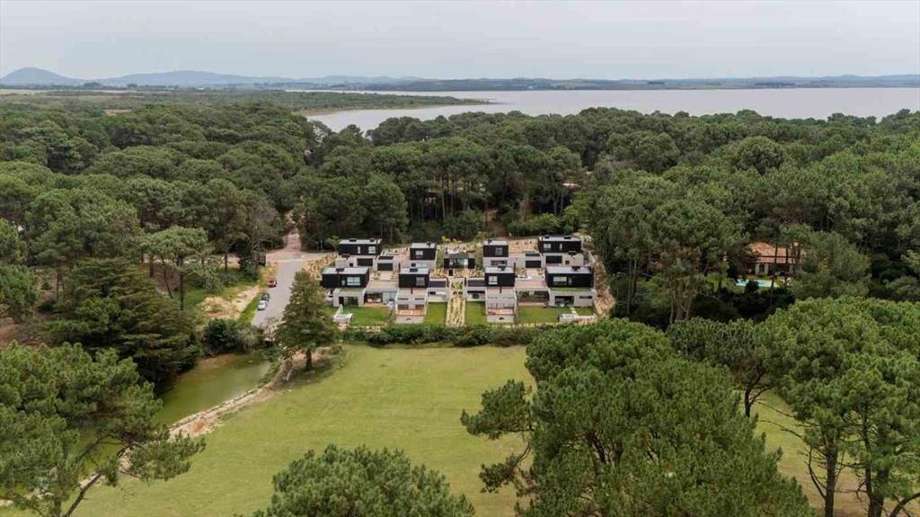 Venta Casa, Club del Lago, Punta Ballena, Financia