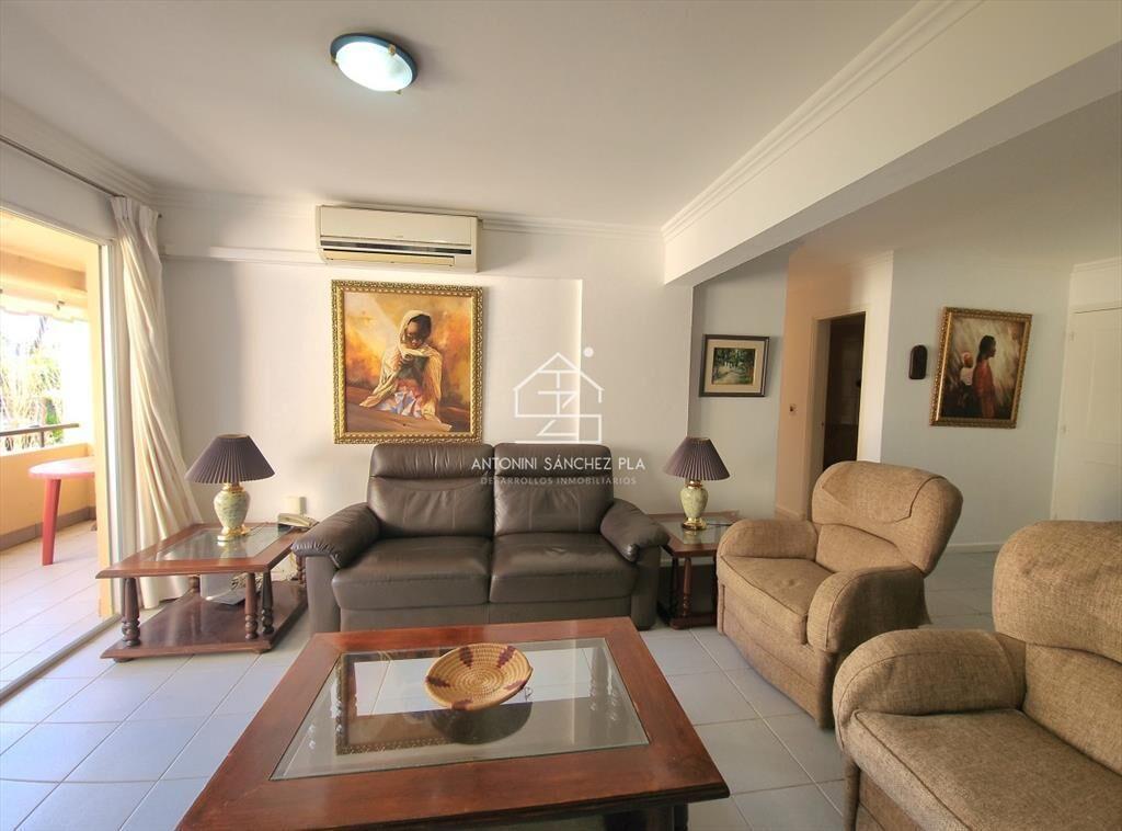 Apartamento 3 dormitorios primera linea frente al