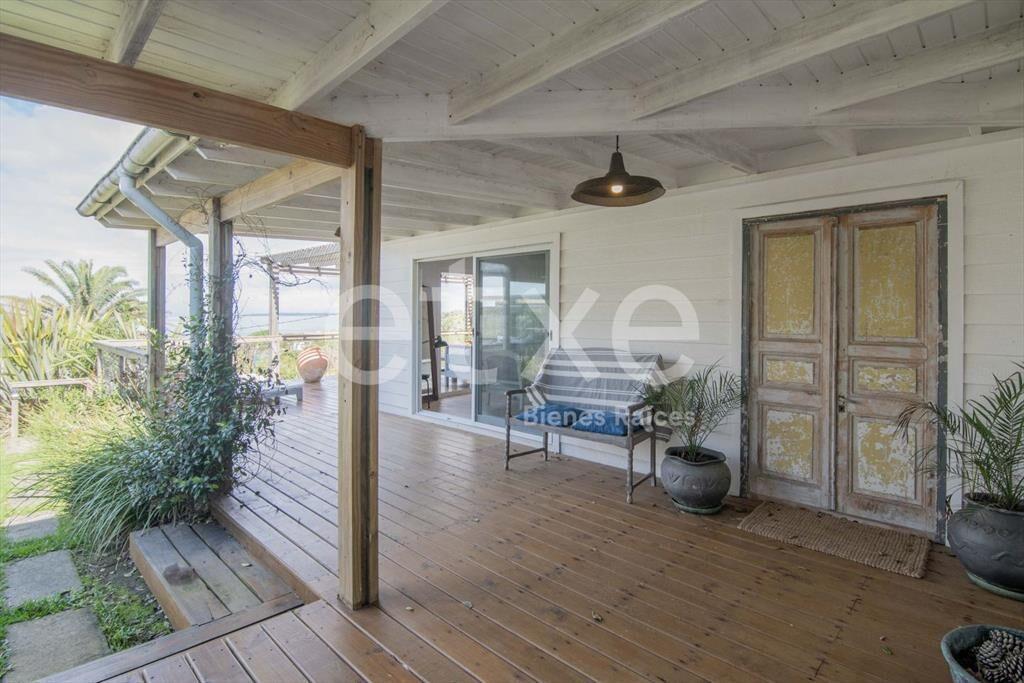 Venta de Casa en La Pedrera, Rocha. ...