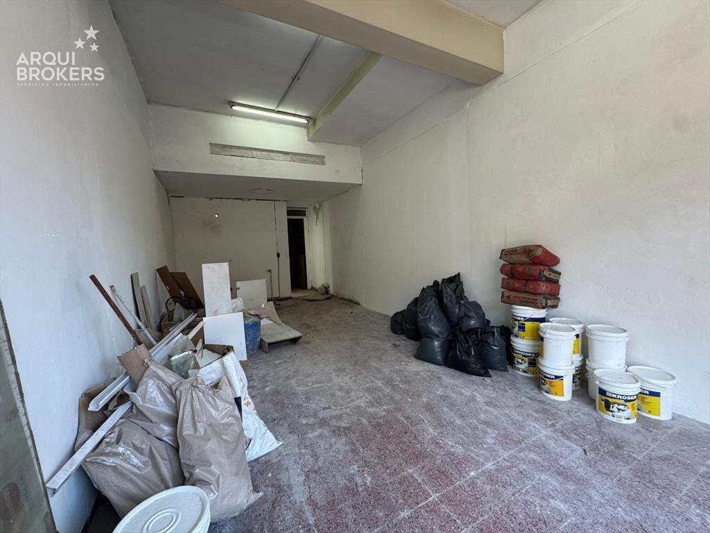 Local comercial en alquiler en Tres Cruces - 004
