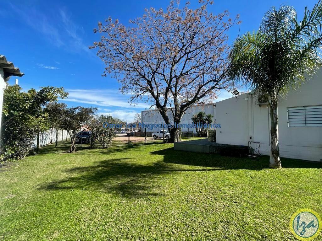 VENTA LOCAL SOBRE AVENIDA DEPOSITO CAMIONES PROXIMO RUTA 5