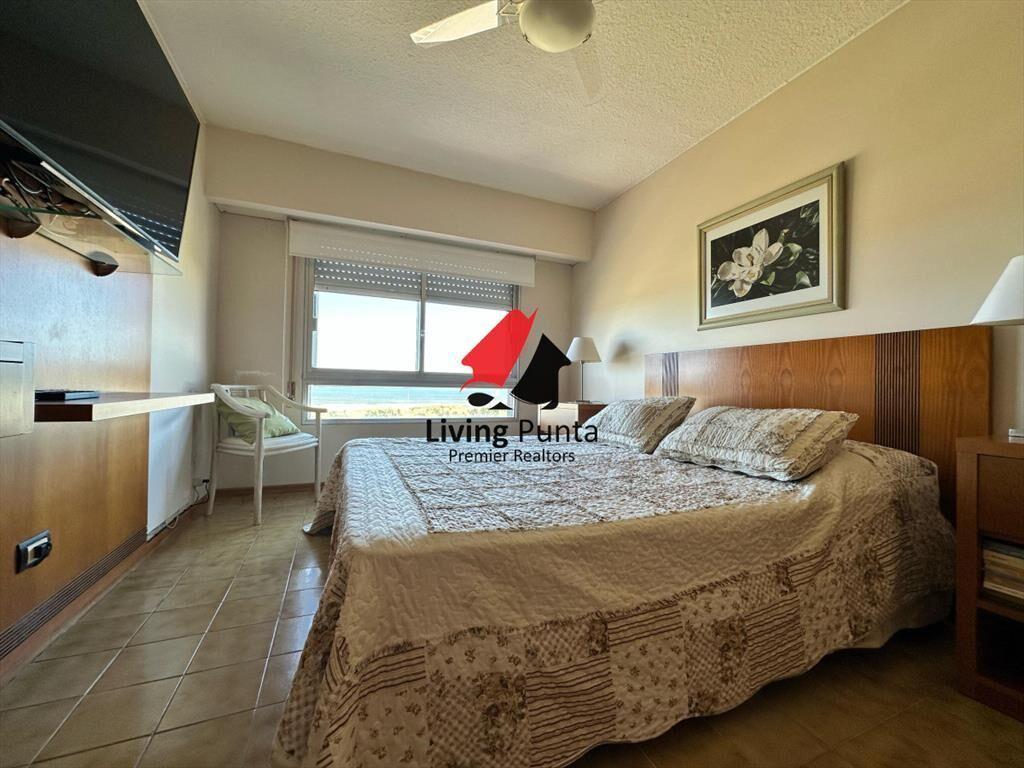 Apartamento de 2 dormitorios en alquiler y venta