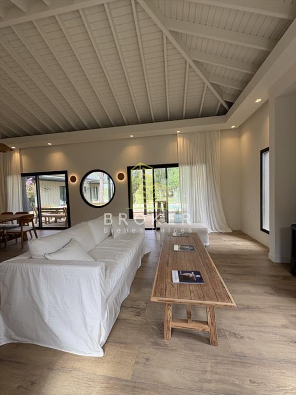 Excelente casa en alquiler anual en barrio privado en la ba