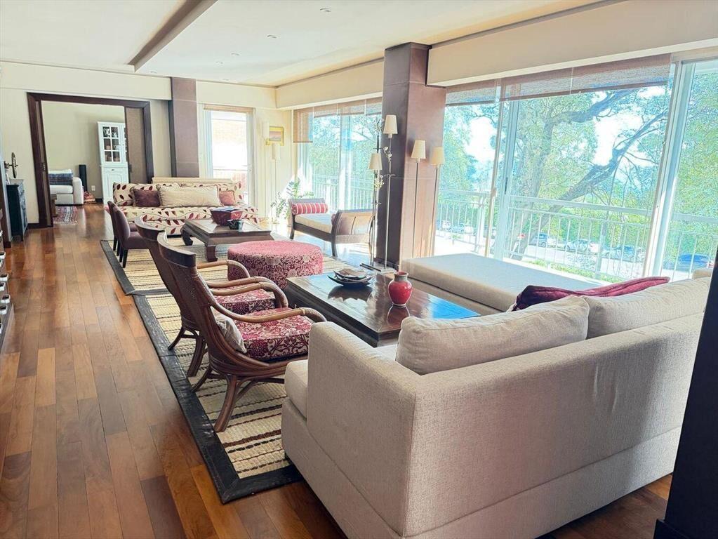 PARODI VENTA APARTAMENTO EN GOLF 4 DORMITORIOS 2 GARAJES