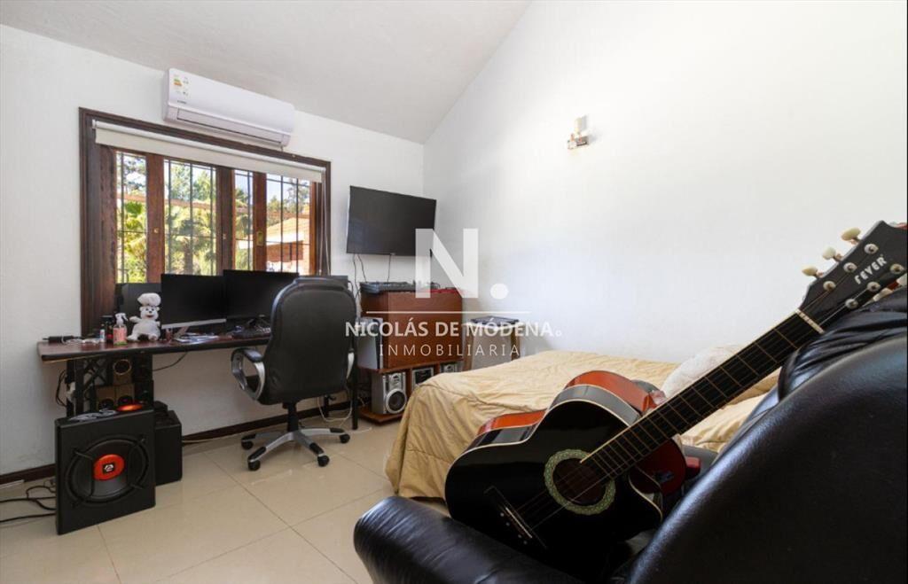 En venta chalet en Marly - Punta del Este de 4