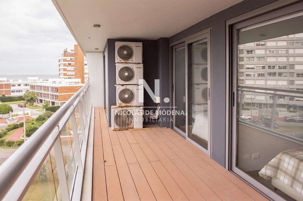 Onix Punta Del Este, departamento de 3 dormitorios en venta