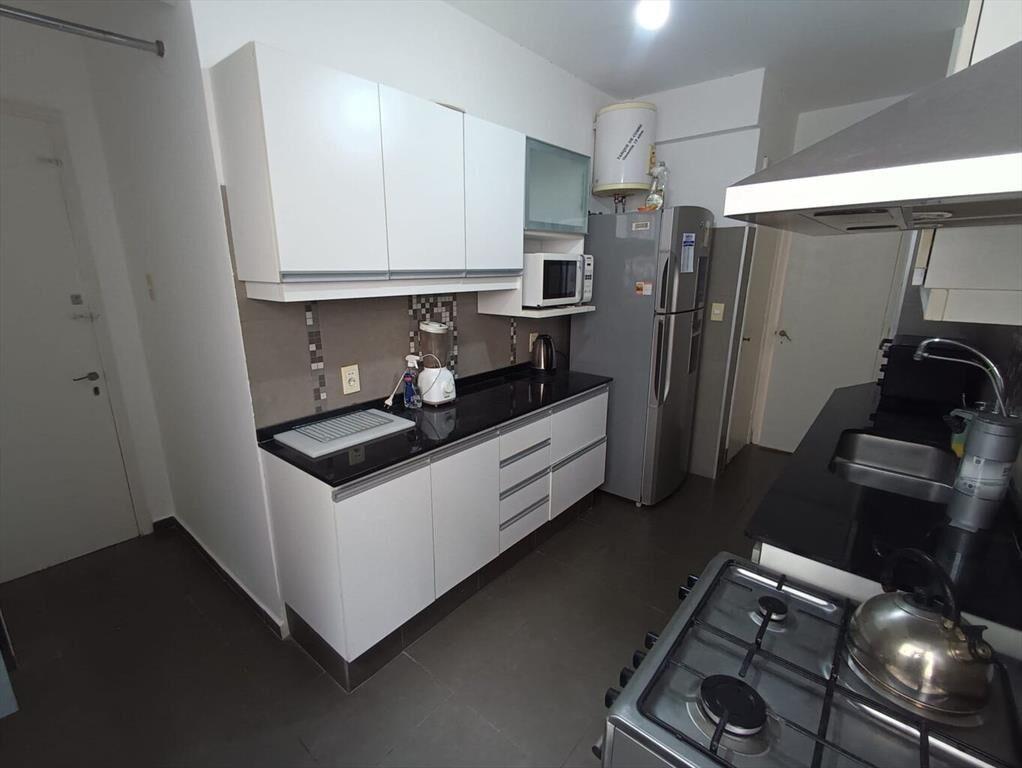 De categoría, muy amplio, en muy buen estado. Cómodo garage