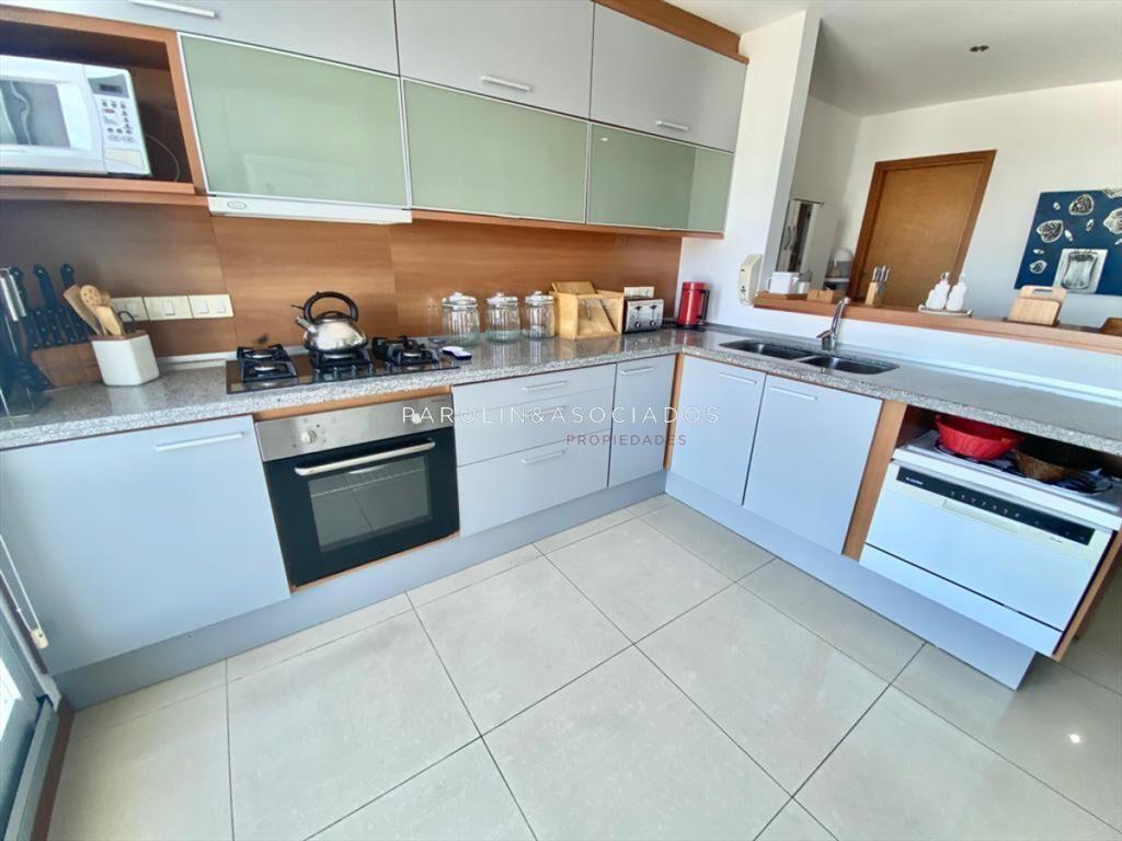 Pent House en venta de 3 dormitorios en edificio Tressessen