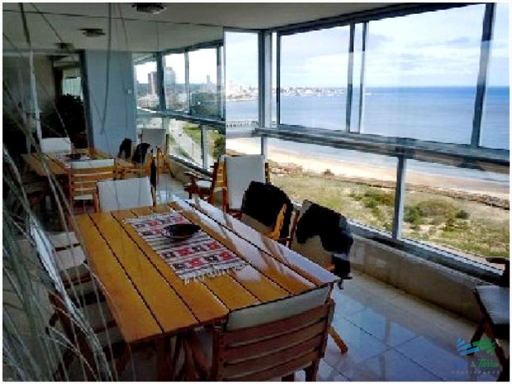 EXCELENTE APTO CON VISTA DIRECTA AL MAR!! MANSA,