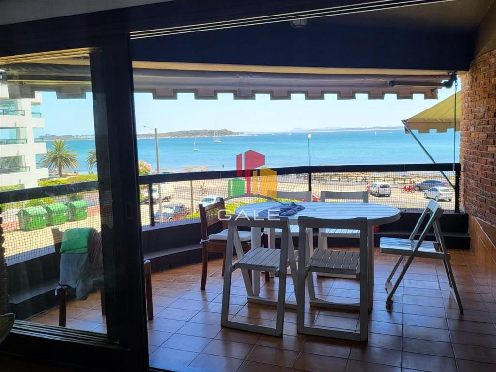 Espectacular vista a la Isla Gorriti, apartamento