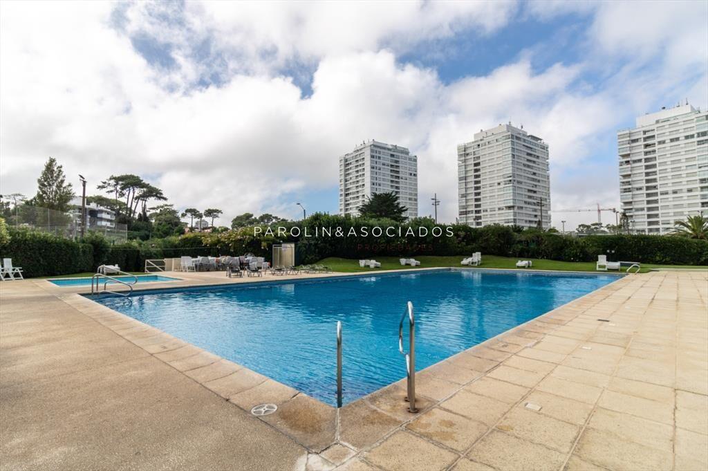 Apartamento en Edificio Fragata