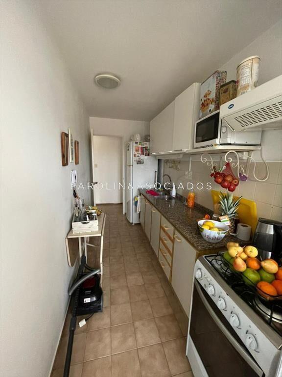 Apartamento de 1 dormitorio en venta en edificio