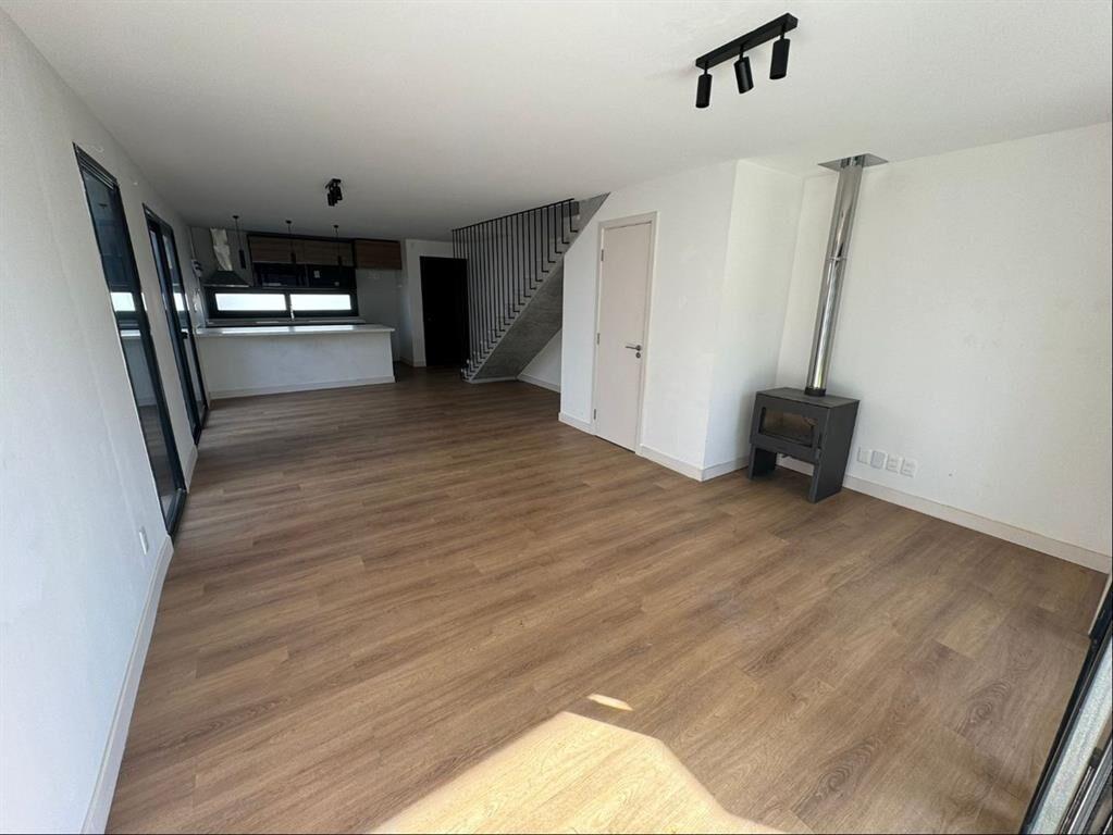 EXCLUSIVA CASA A ESTRENAR, 3 DORMITORIOS, EN EL BARRIO ALMA