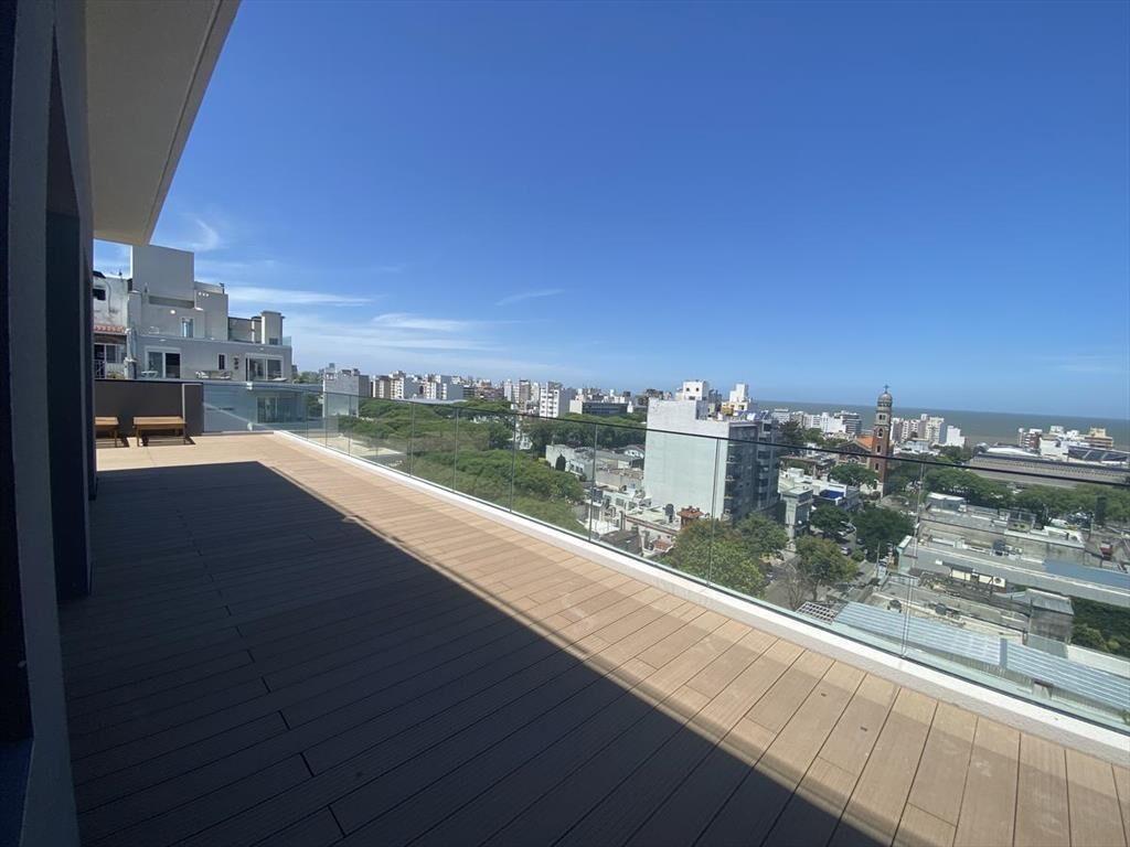 Venta Penthouse a Estrenar Punta Carretas Montevideo Terraz