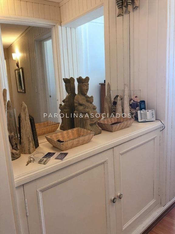 Apartamento en venta en Península vista al mar.