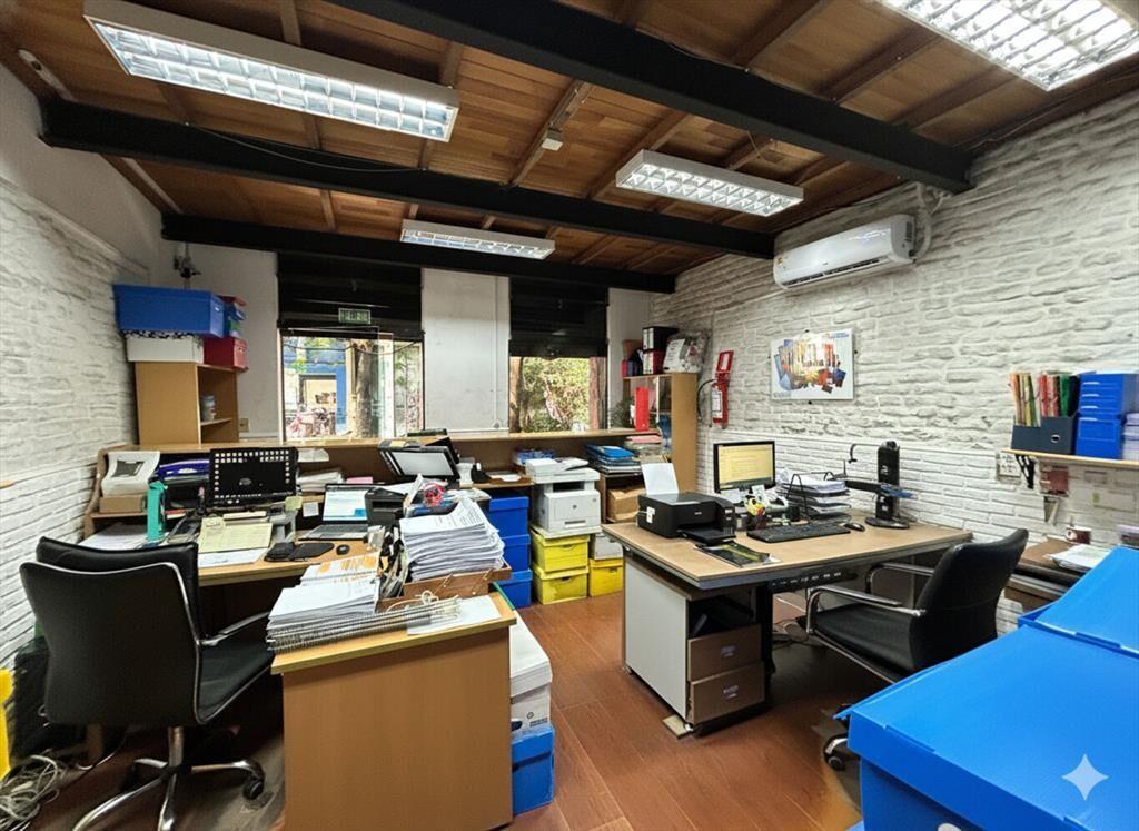 LOCAL / DEPÓSITO CON PADRÓN ÚNICO – GRAN METRAJE Y ENTRADA