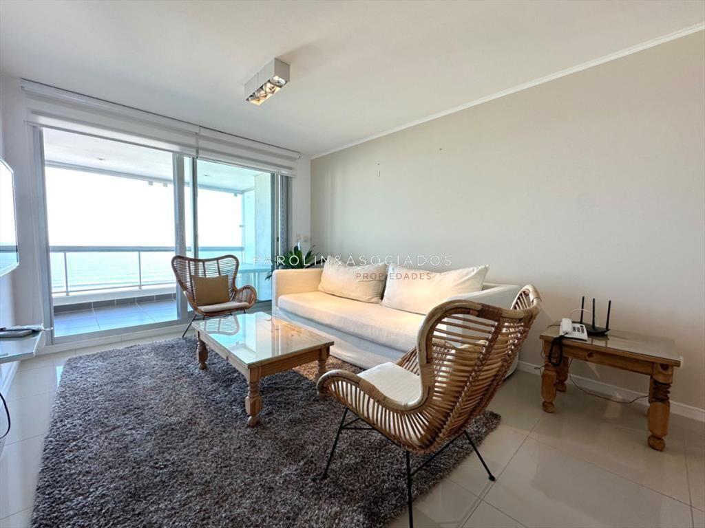 Departamento en Venta de 3 Dormitorios en Wind