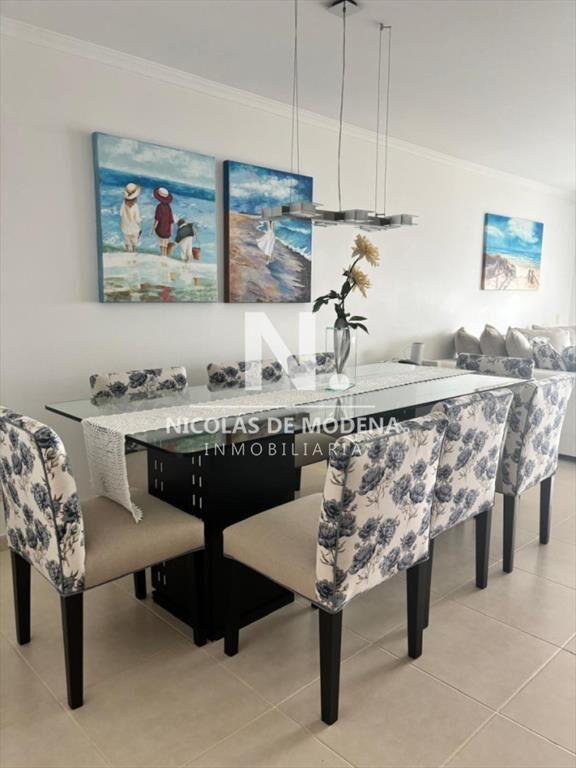 Departamento de 2 dormitorios en venta en Punta