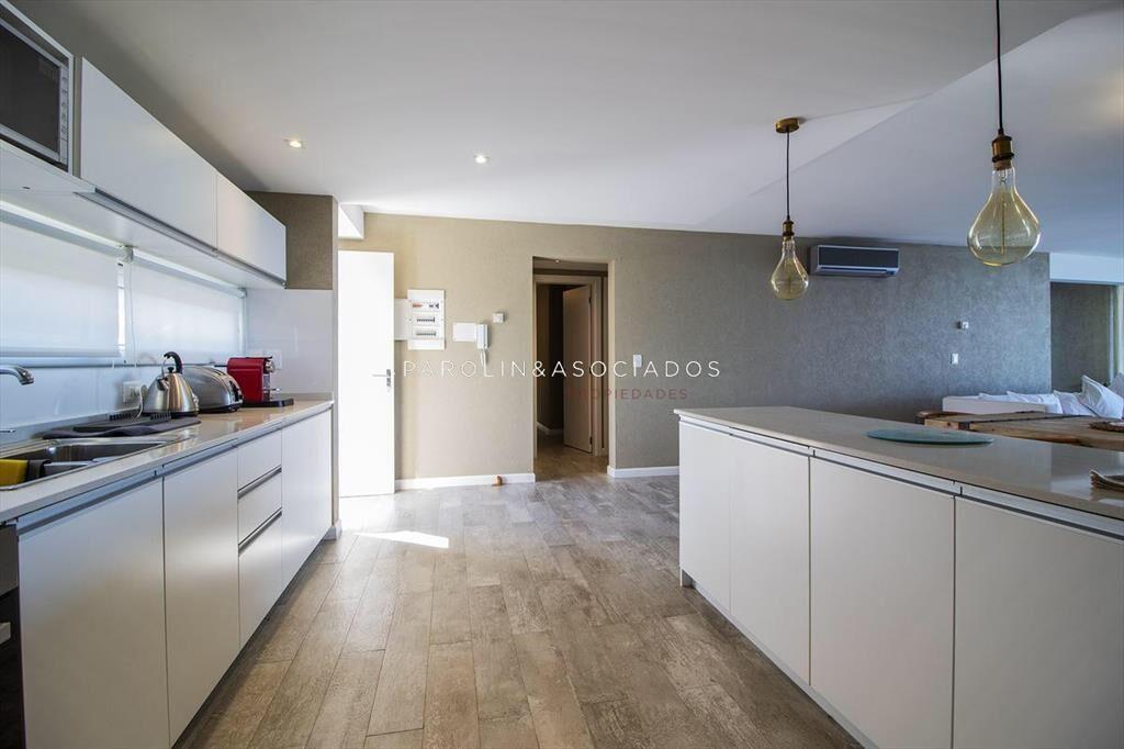 Apartamento en venta de 4 dormitorios en Syrah