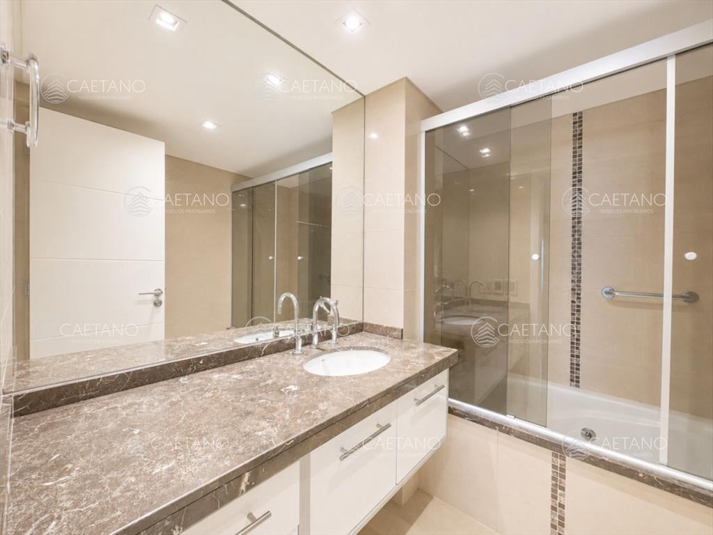 Apartamento en Venta - Punta del Este, Playa