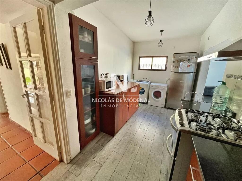 Casa en Venta de 3 dormitorios en zona Ipora,