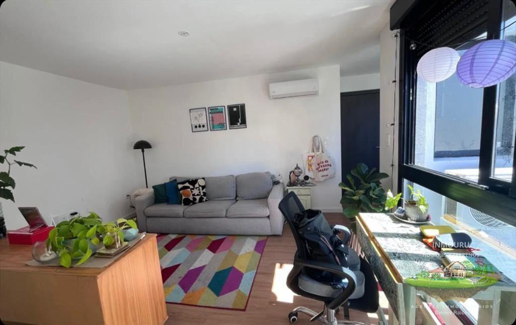 Se alquila apartamento en zona Cordón