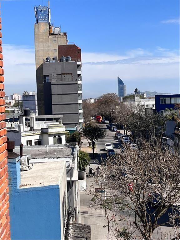 Alquiler tres cruces apartamento 1 dormitorio con terraza