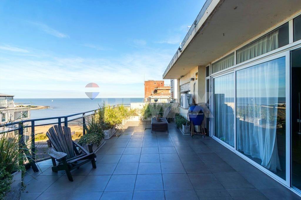 Alquiler apartamento Penthouse 4 dorm gge pocitos