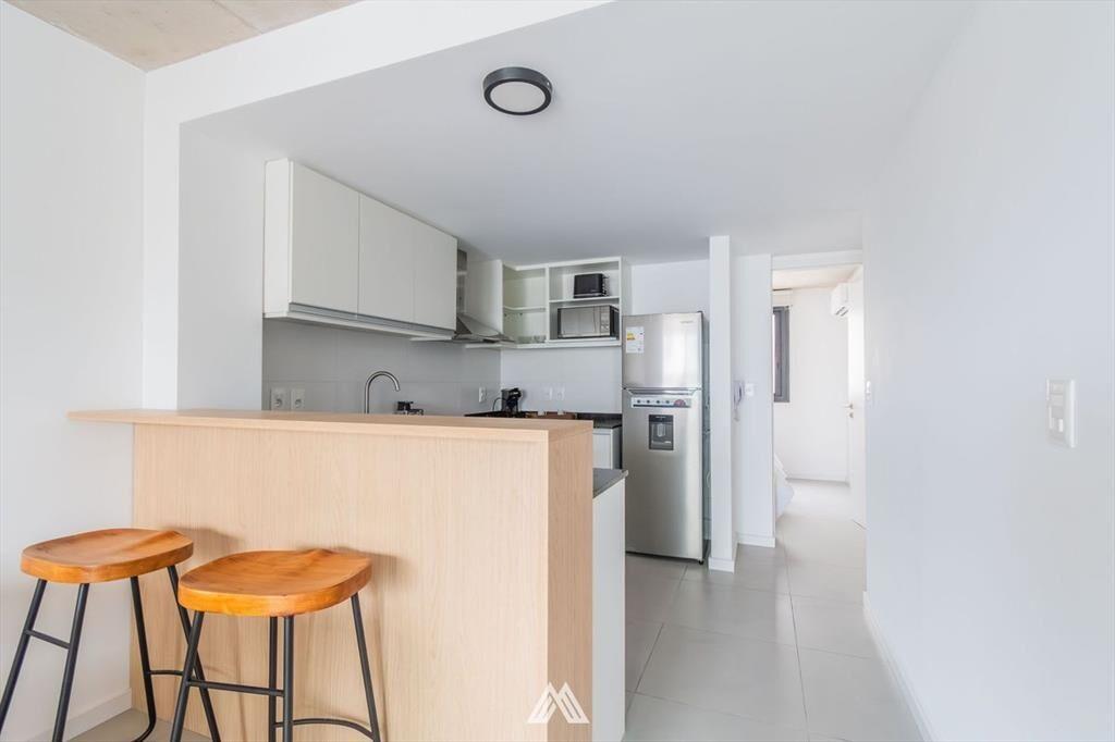 VENTA APTO UN DORM CON BALCÓN CON RENTA, POCITOS