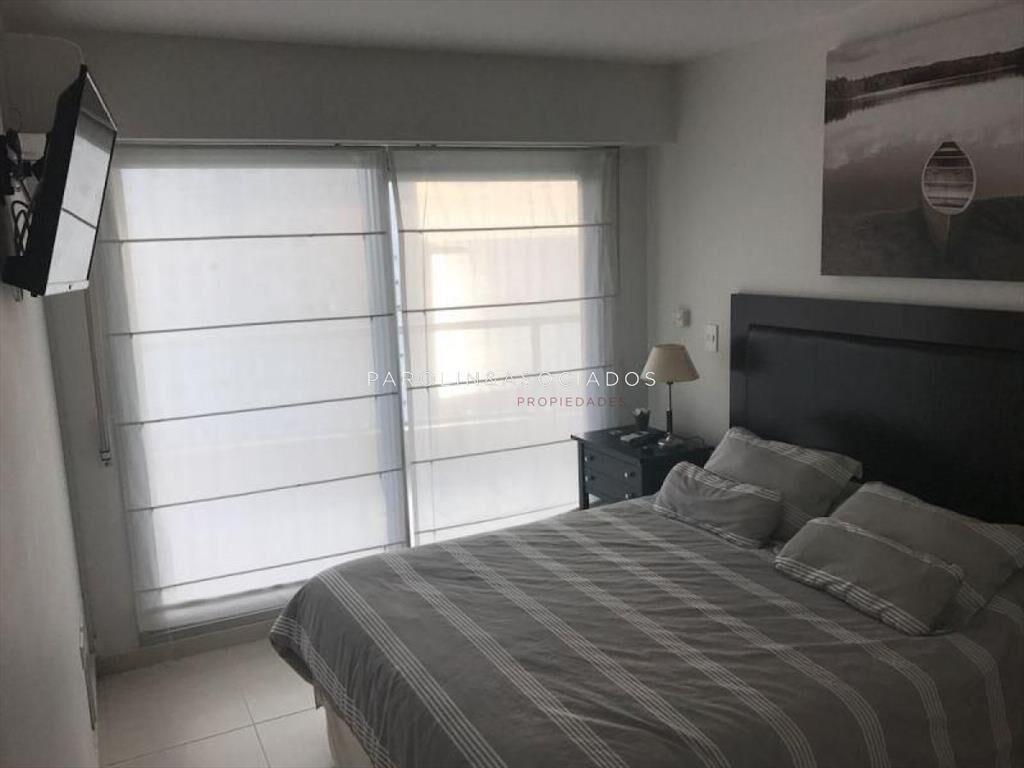 Apartamento en venta de 2 dormitorios en Season