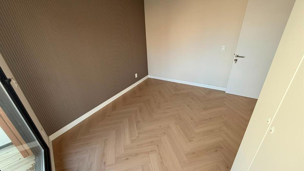 Agraciada esq. Ciganda, 1 dorm, terraza, parrillero, gge, e