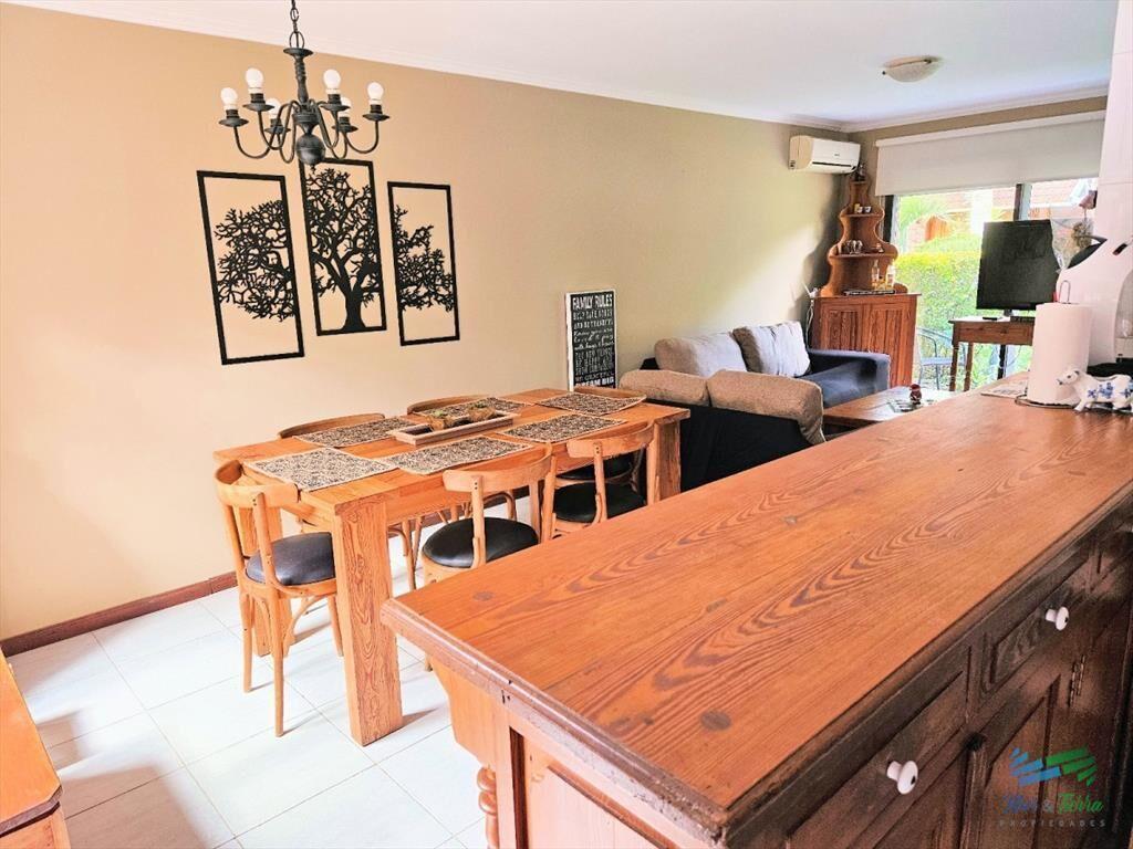 Venta de casa PH DUPLEX 2 dormitorioss en barrio