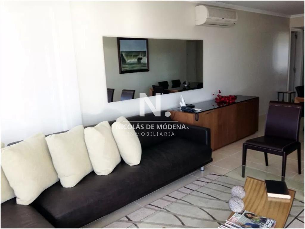 Venta Apartamento de 3 dormitorios en zona Mansa,