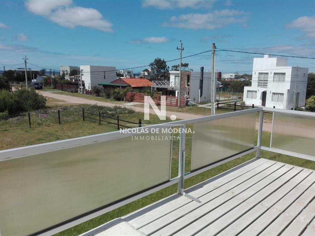 Linda casa en alquiler en Manantiales Balneario Buenos Aire