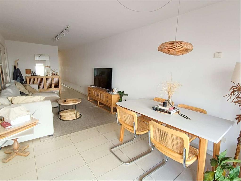 Venta con Renta. Apartamento Pocitos 2 Dormitorios 2 Baños